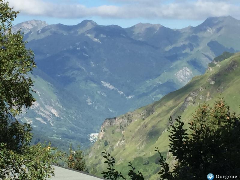 Vue sur la valle du Valentin depuis le balcon